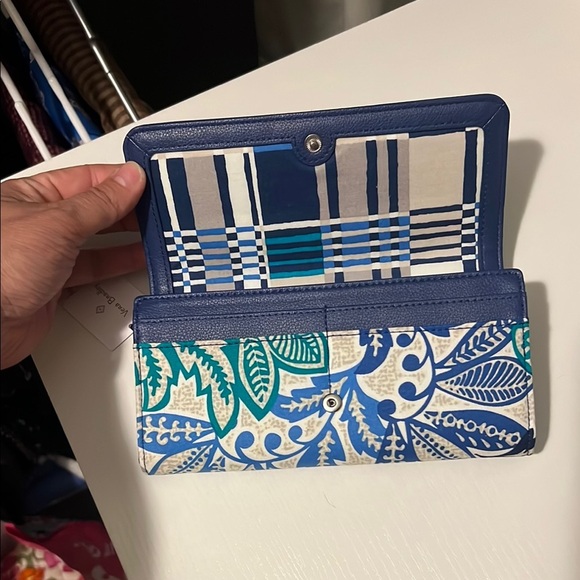 NWT Vera Bradley Women’s Protection Signature Cotton RFID Audrey Wallet - Picture 4 of 7